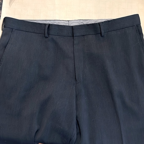 Hugo boss men’s trousers size 42R - Picture 4 of 5